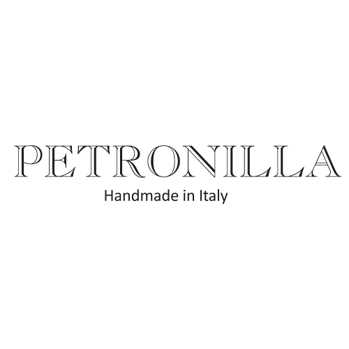 Luxury Como Exhibitor Petronilla