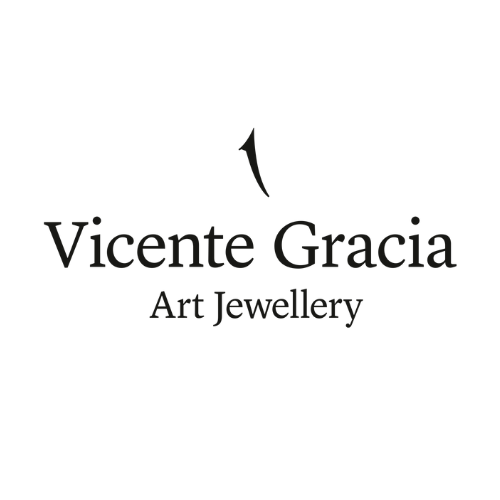 Luxury Como Exhibitor Vicente Gracia Art Jewellery